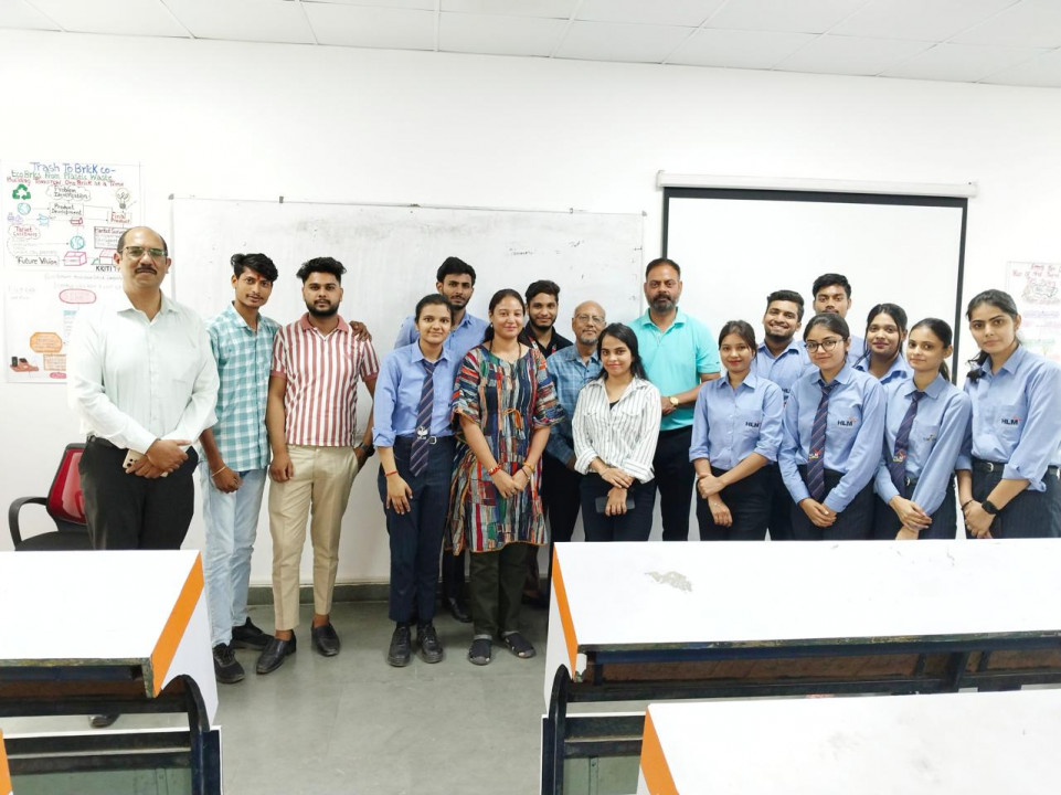 HLM College successfully conducted the presentation competition “Ideathon” for MBA 1st year students as a part of MBA curriculum of AKTU